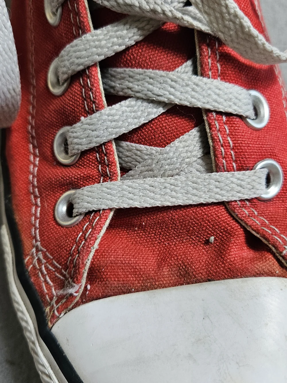 Converse Chuck Taylor All Star High Top Red Canvas Mens 7 Womens 9 - Picture 14 of 16
